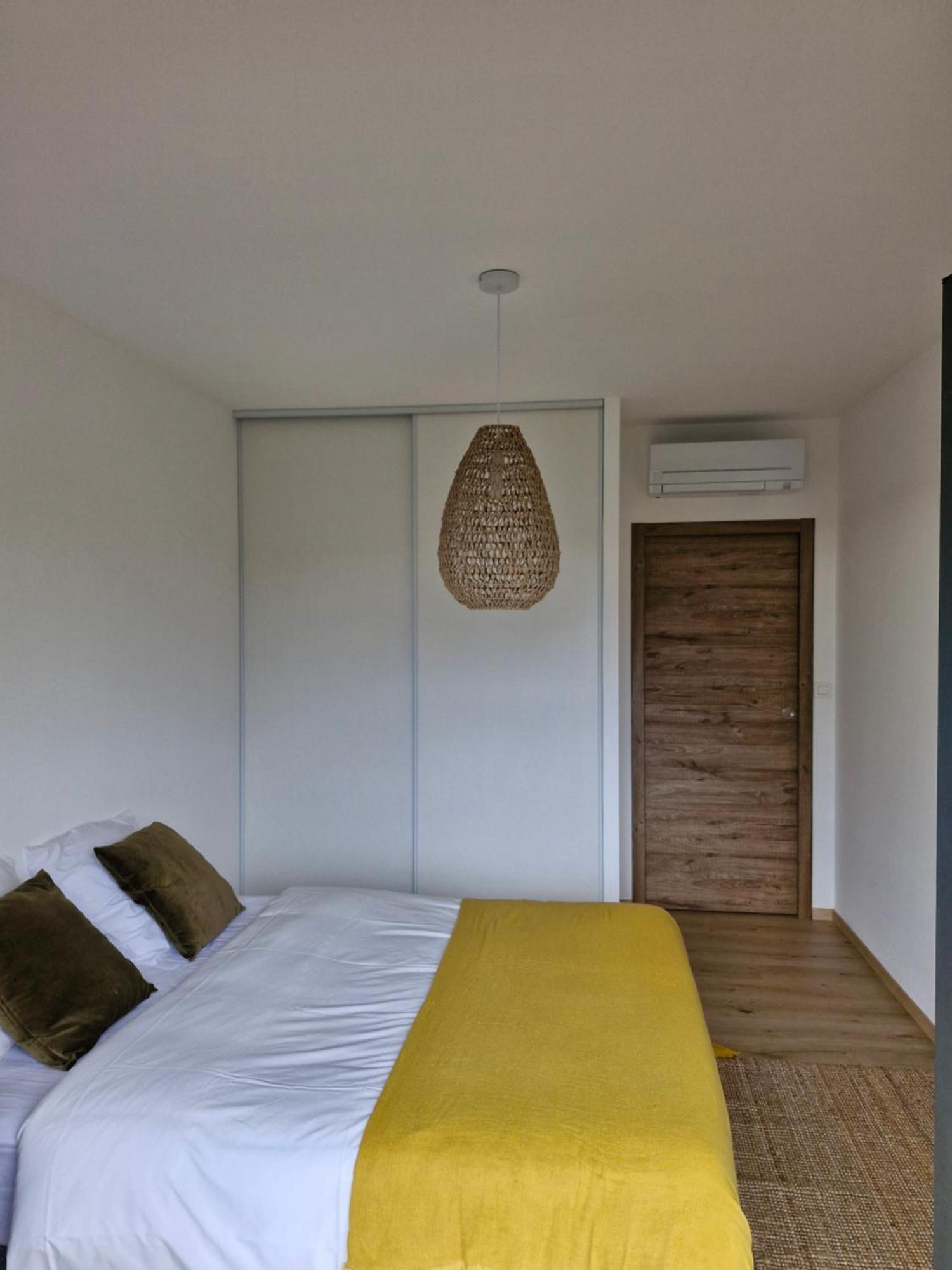 Nouveaute! Magnifique Villa A 2 Minutes Des Plus Belles Plages De La Rive Sud Porticcio  Luaran gambar