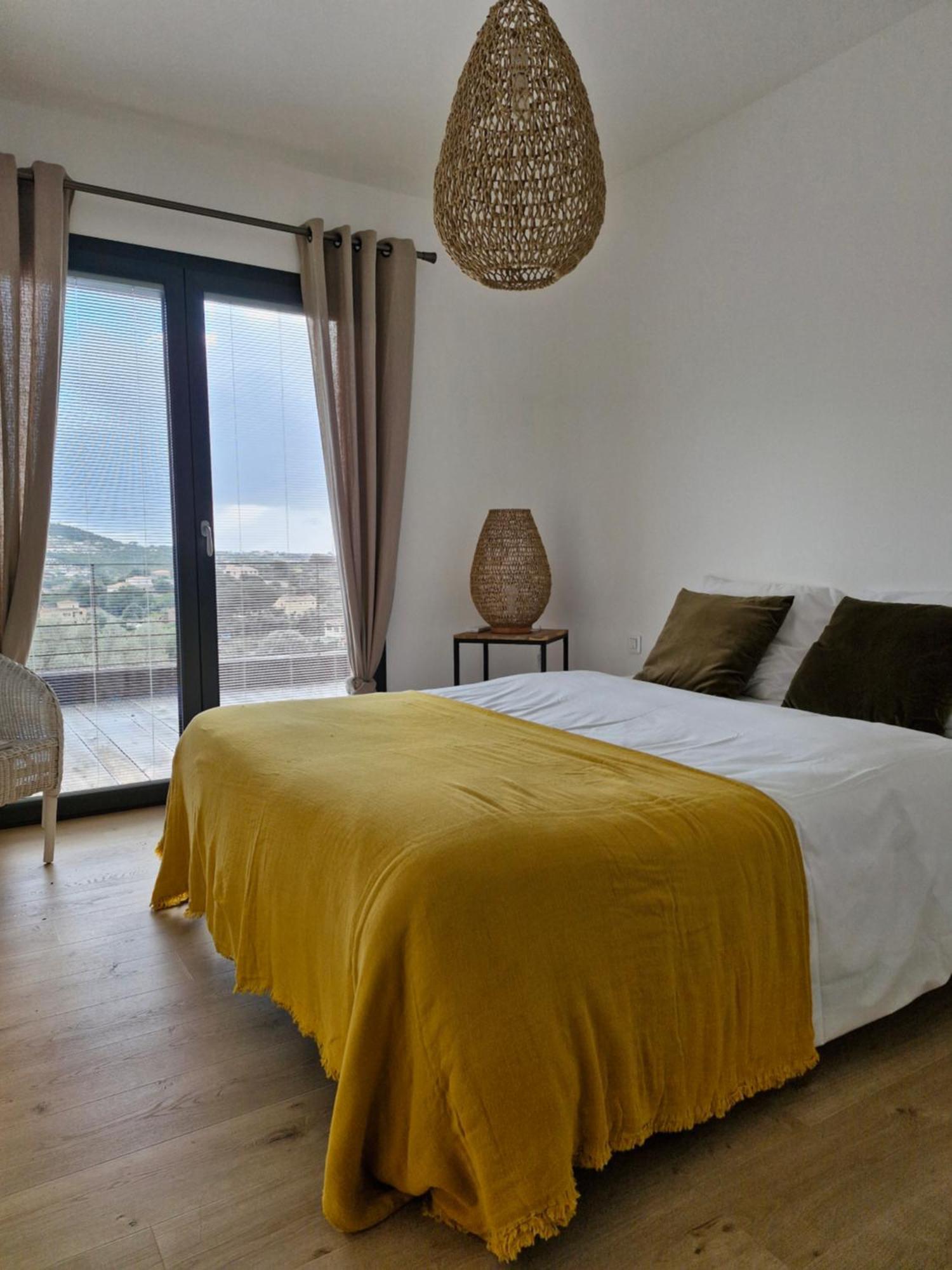 Nouveaute! Magnifique Villa A 2 Minutes Des Plus Belles Plages De La Rive Sud Porticcio  Luaran gambar